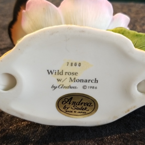 7800 Wild Rose with Monarch by Andrea - Picture 5 of 5